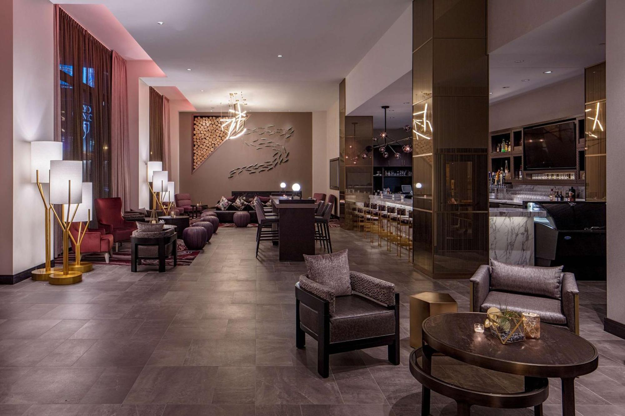 Embassy Suites By Hilton Minneapolis Downtown Hotel Екстериор снимка
