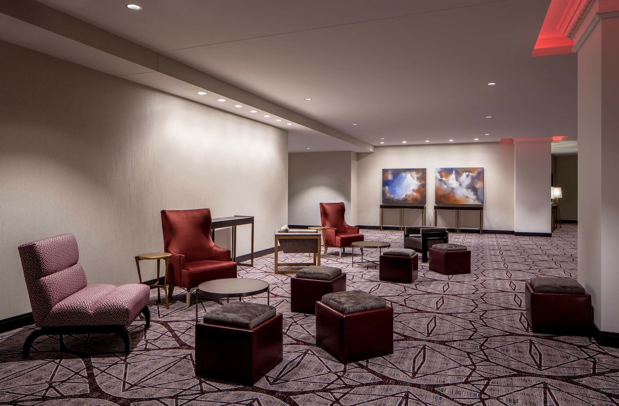 Embassy Suites By Hilton Minneapolis Downtown Hotel Екстериор снимка