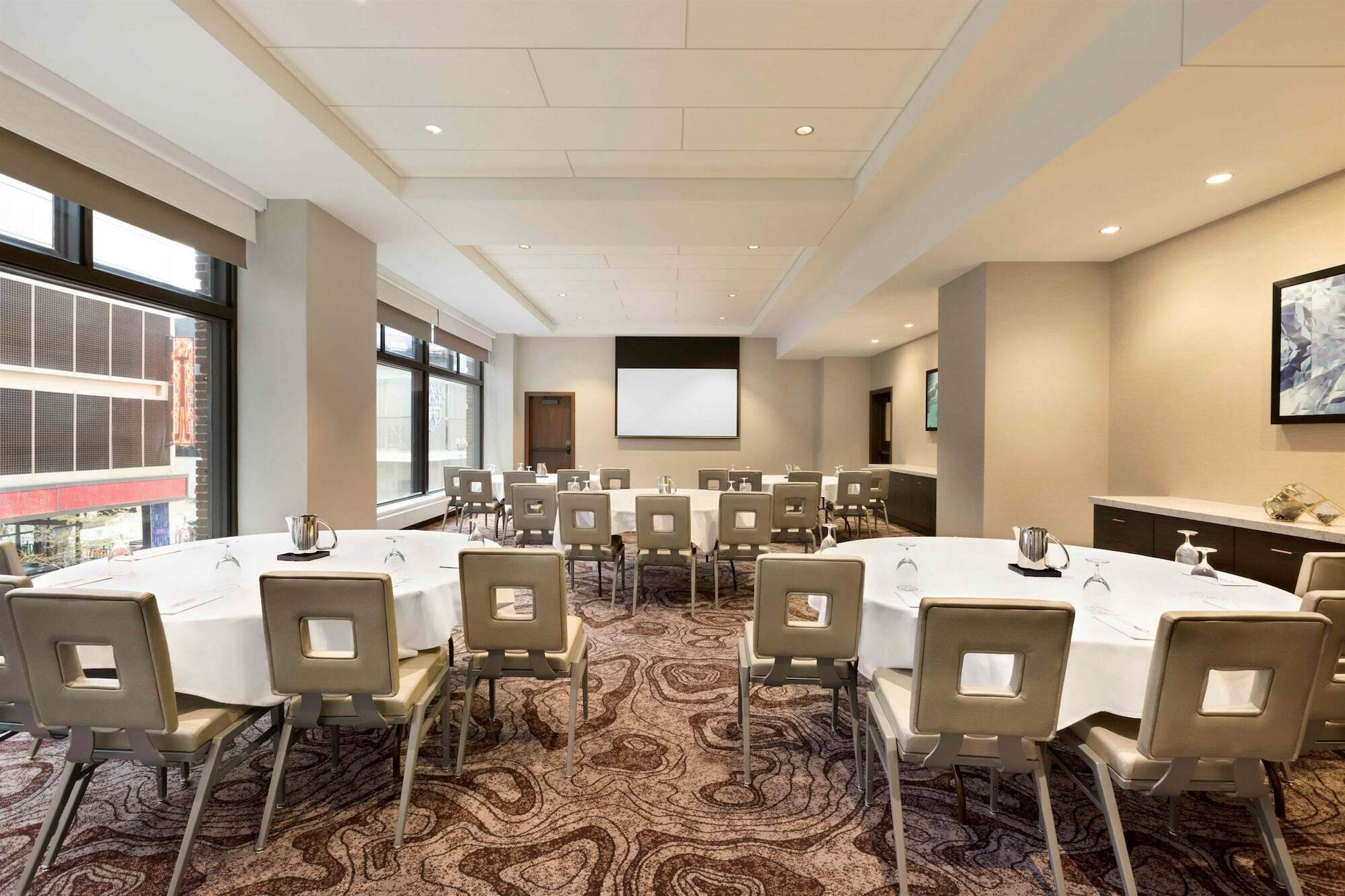 Embassy Suites By Hilton Minneapolis Downtown Hotel Екстериор снимка
