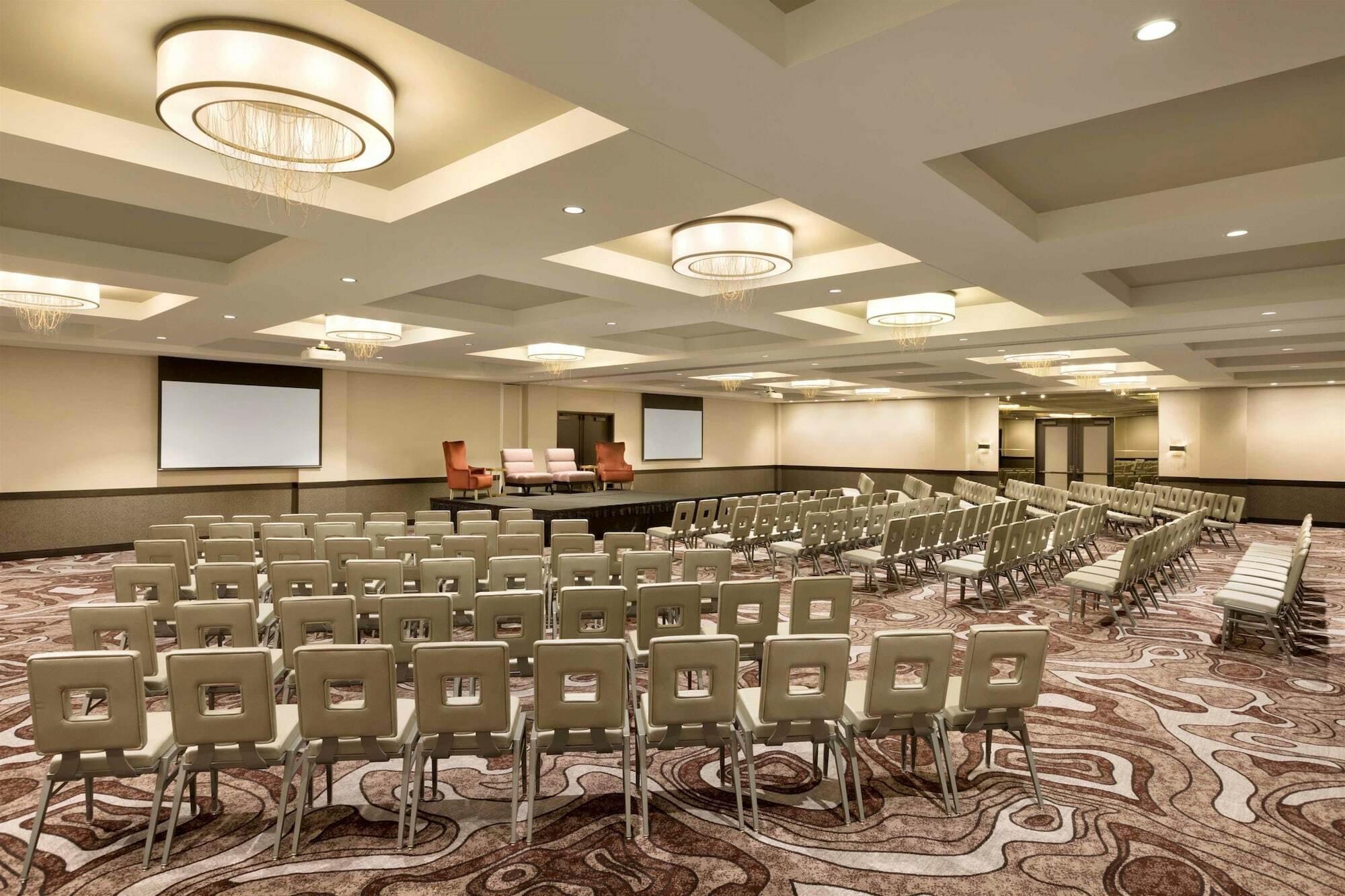 Embassy Suites By Hilton Minneapolis Downtown Hotel Екстериор снимка